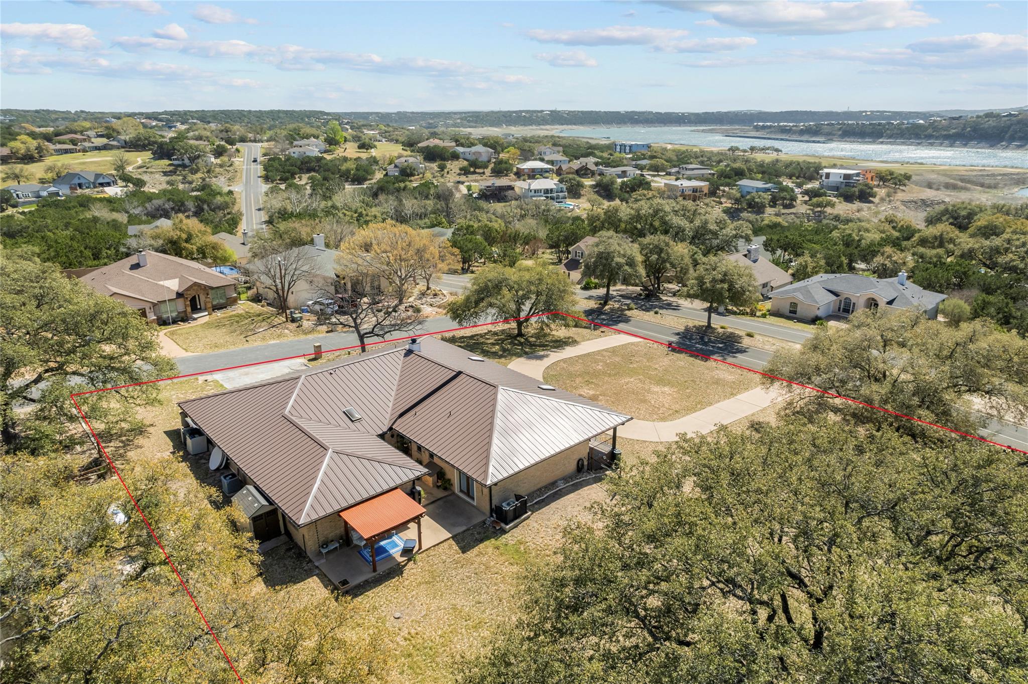 20632 Highland Lake Dr Property Photo