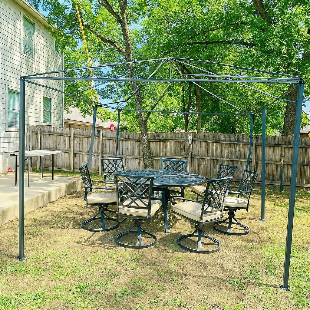 1605 Pleasant Cv Property Photo 9