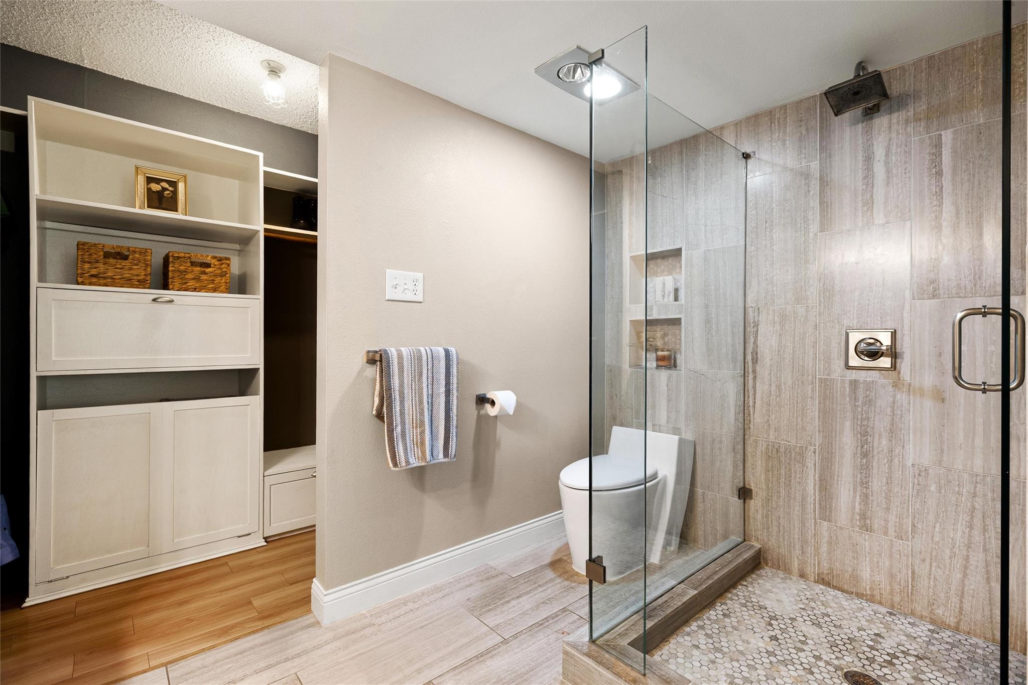 6110 Gardenridge Holw Property Photo 20