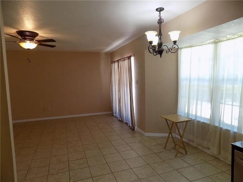 8402 Leesburg Cir Property Photo 16