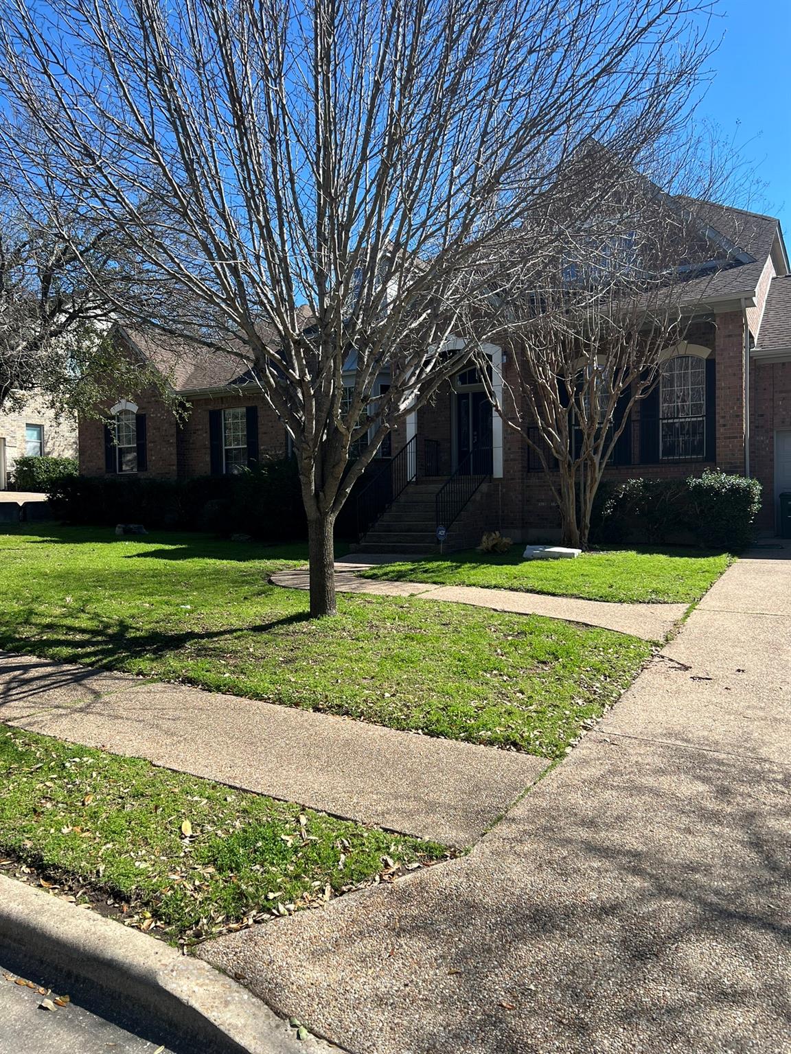 10103 Brightling Ln Property Photo 1