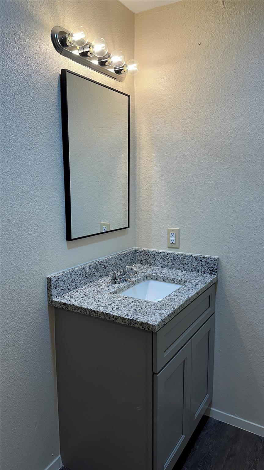 1231 N Lbj Dr #9 Property Photo 11