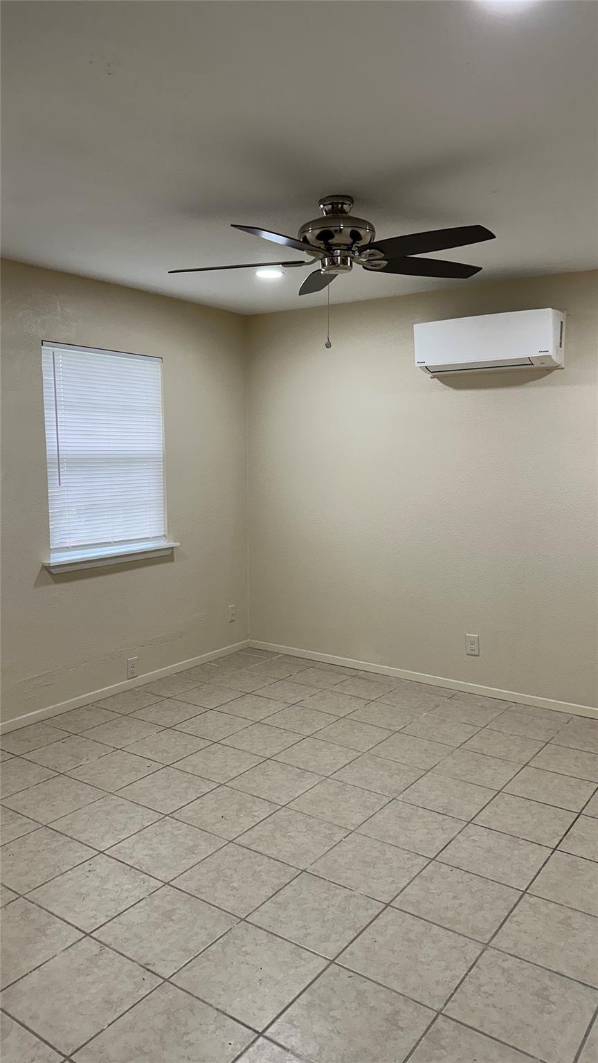 1231 N Lbj Dr #9 Property Photo 13