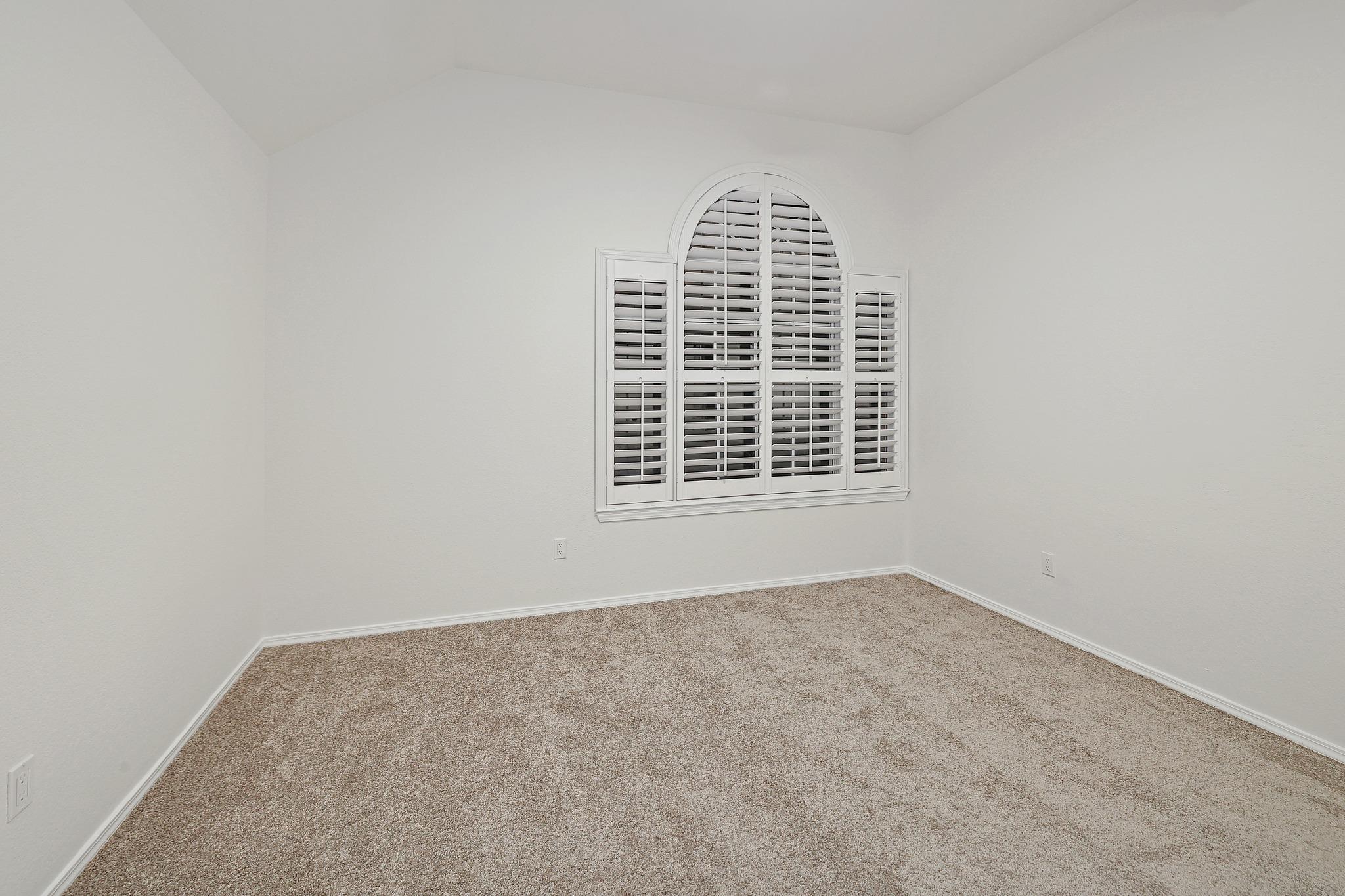 10810 Pinkney Ln Property Photo 25