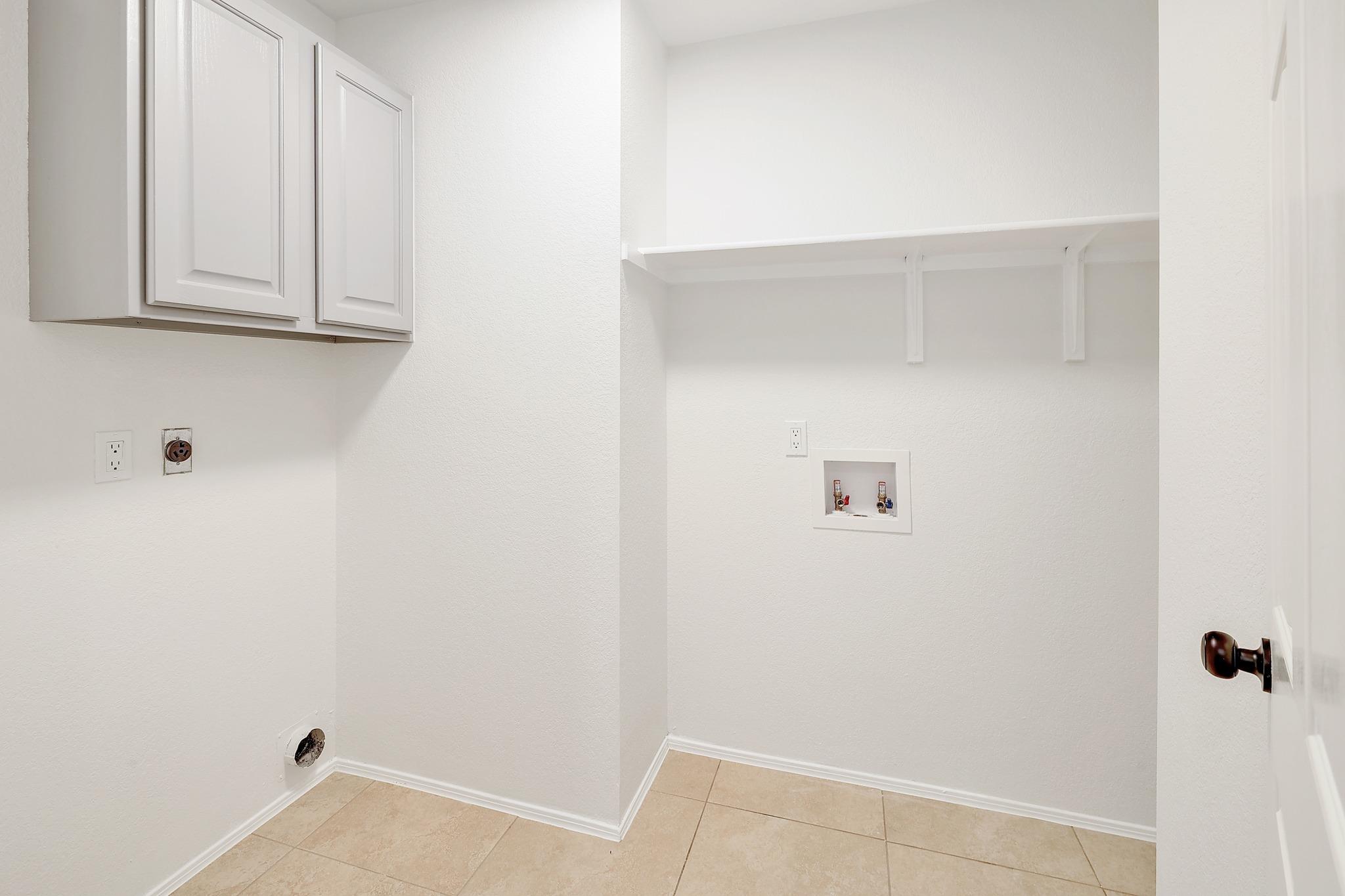 10810 Pinkney Ln Property Photo 28