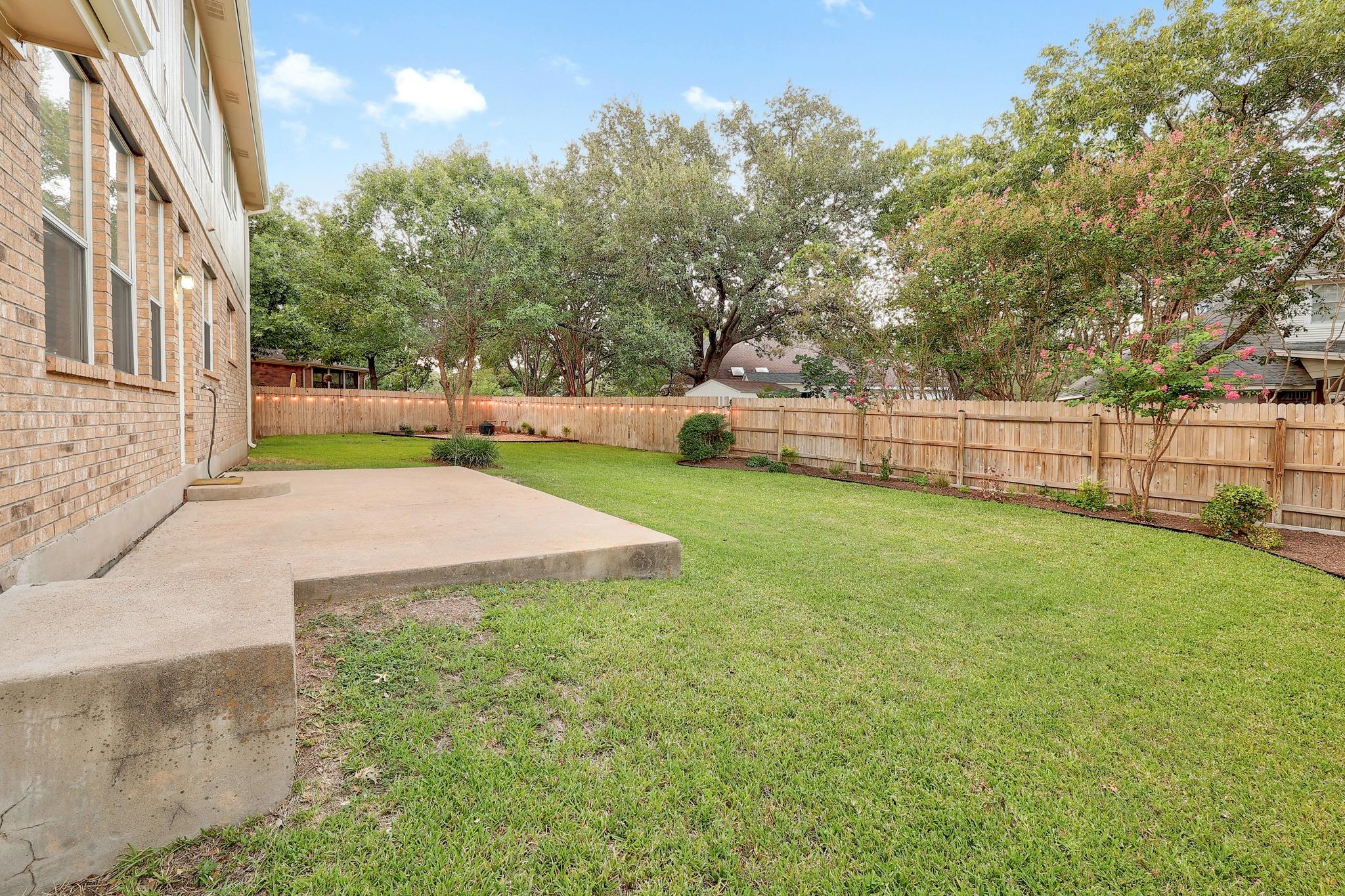 10810 Pinkney Ln Property Photo 30