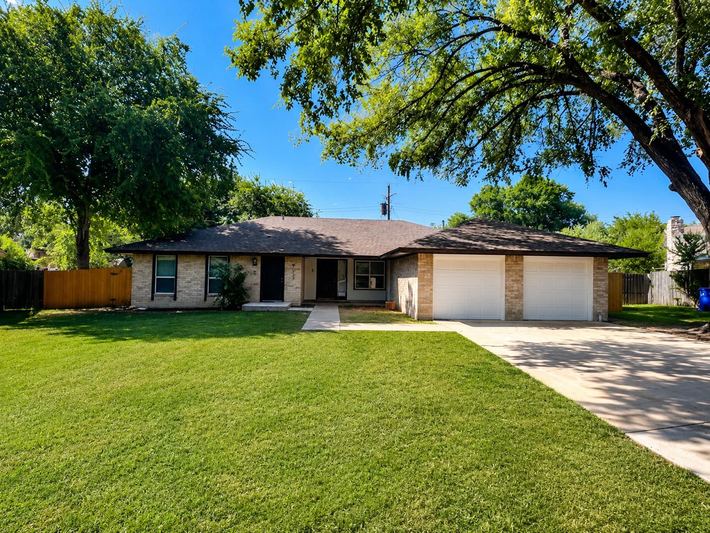 8012 Pinedale Cv #a Property Photo 1