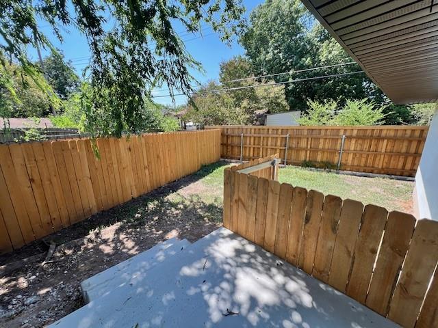 8012 Pinedale Cv #a Property Photo 20