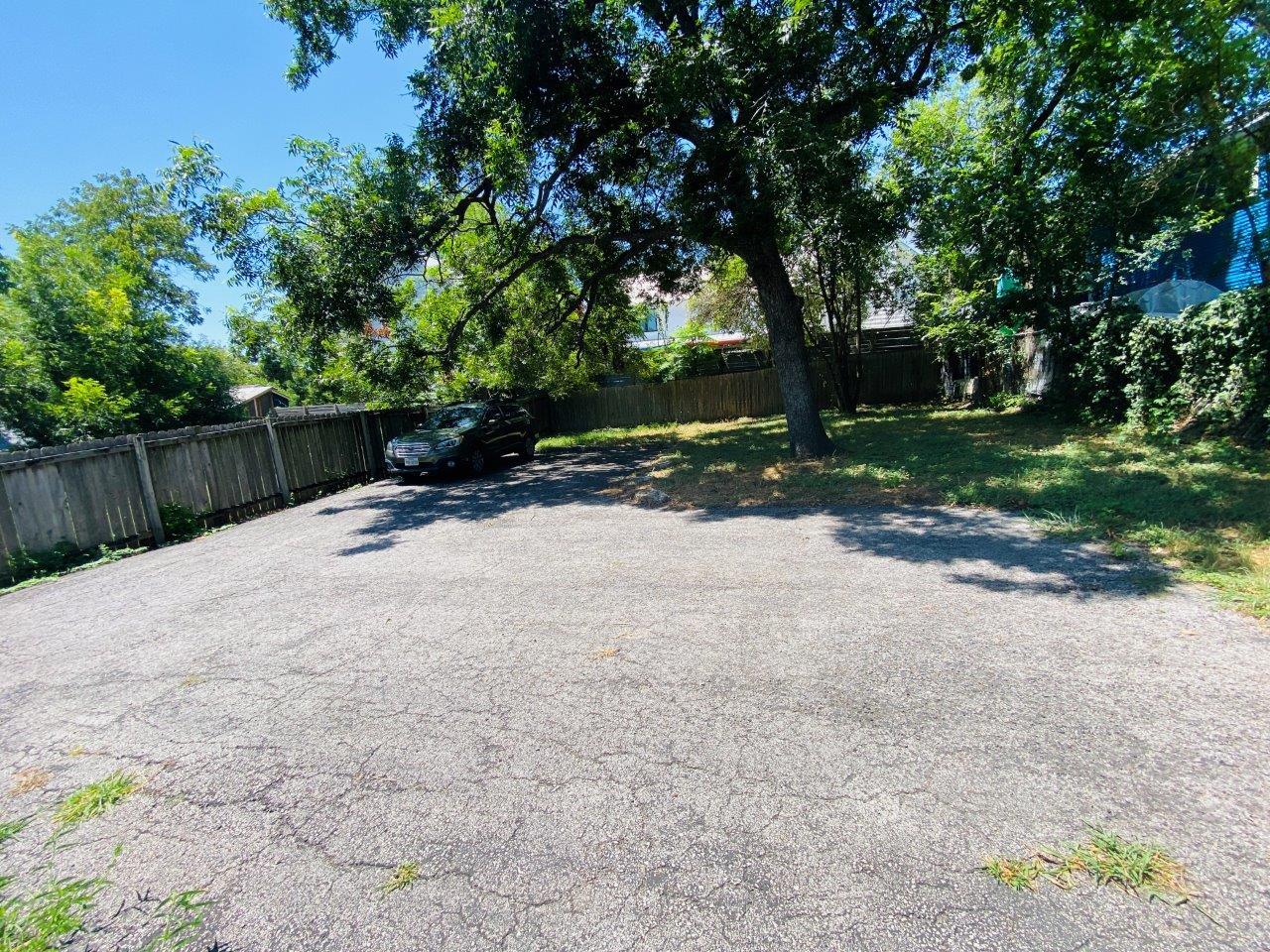 521 E Live Oak St #a Property Photo 26