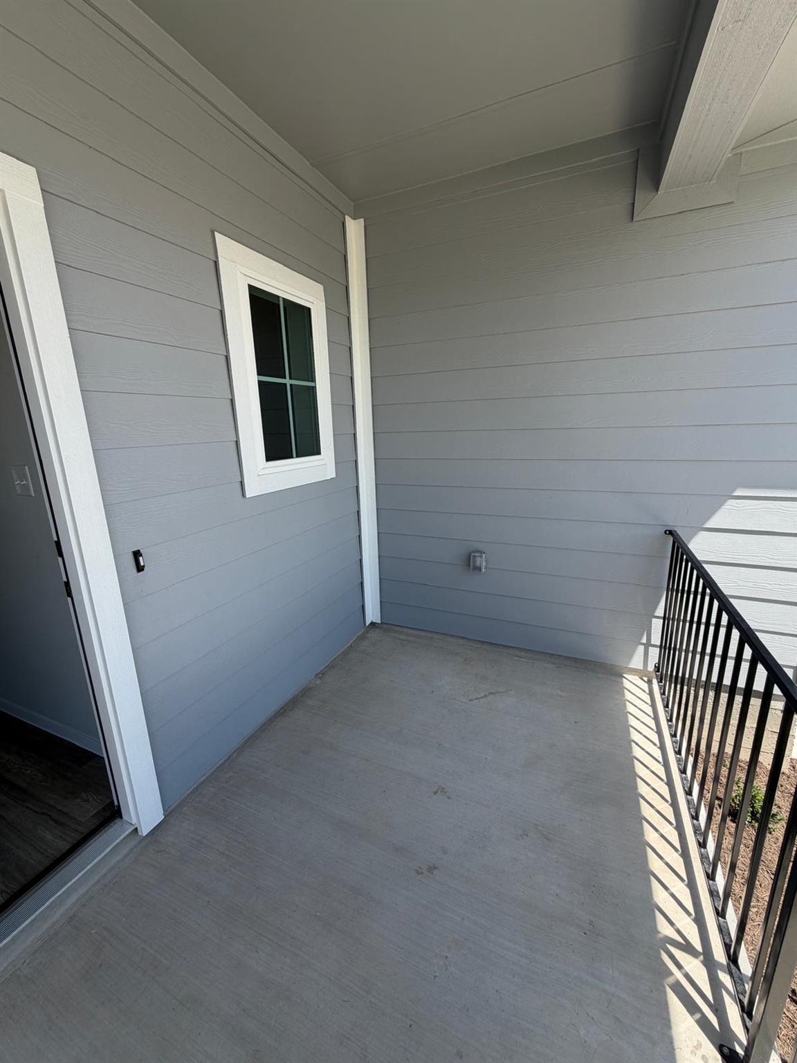 2612 Towy Rd Property Photo 6