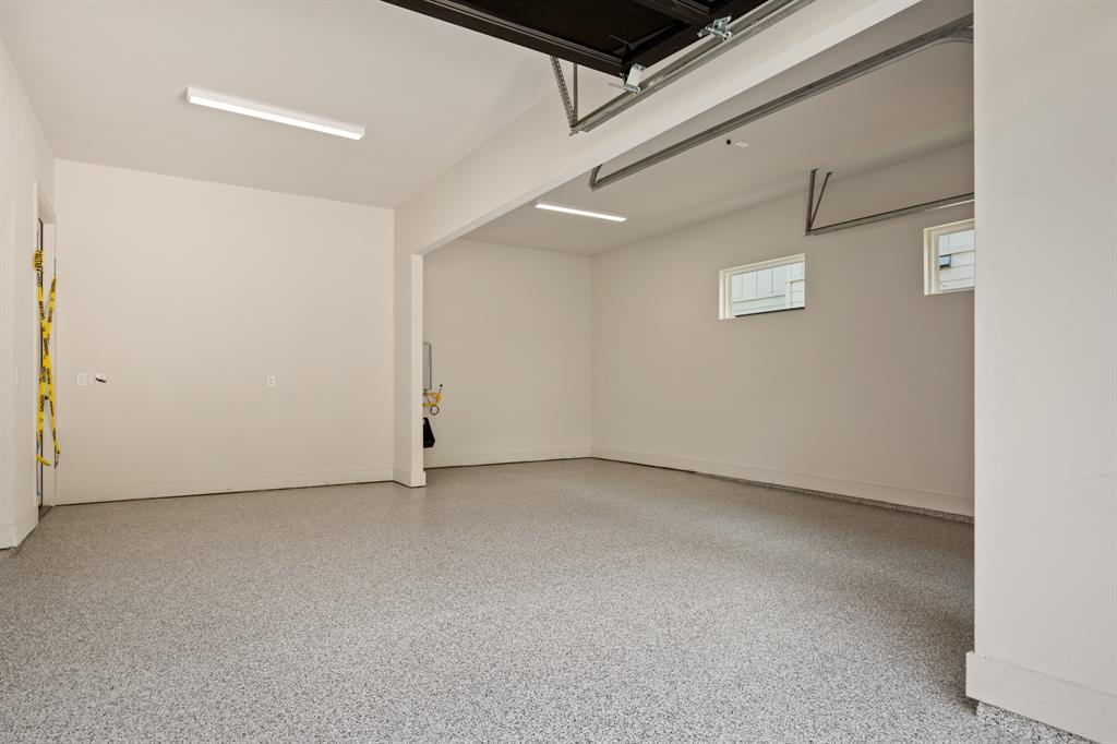 5007 West Park Dr Property Photo 33