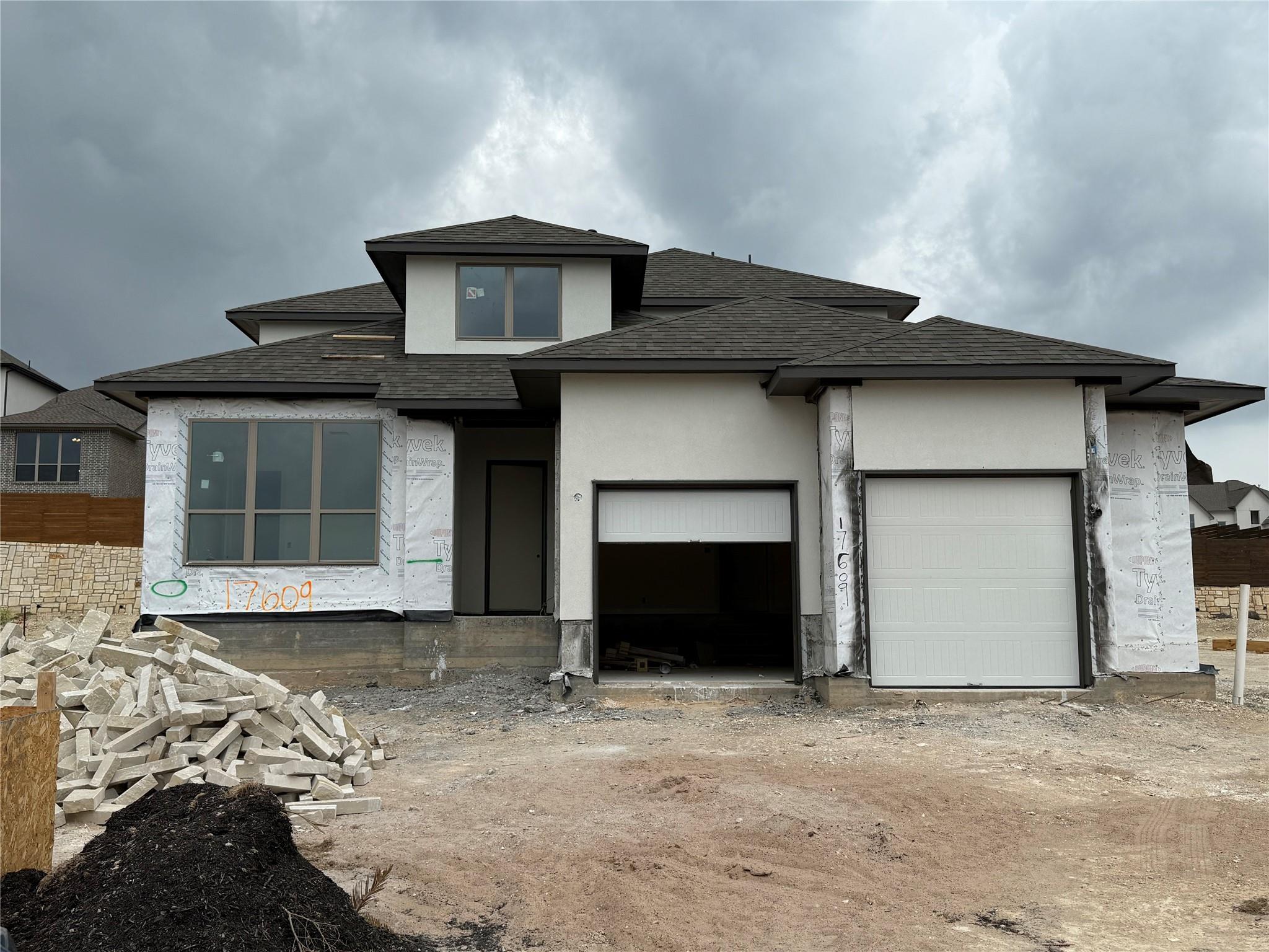 Real Estate Main Image
