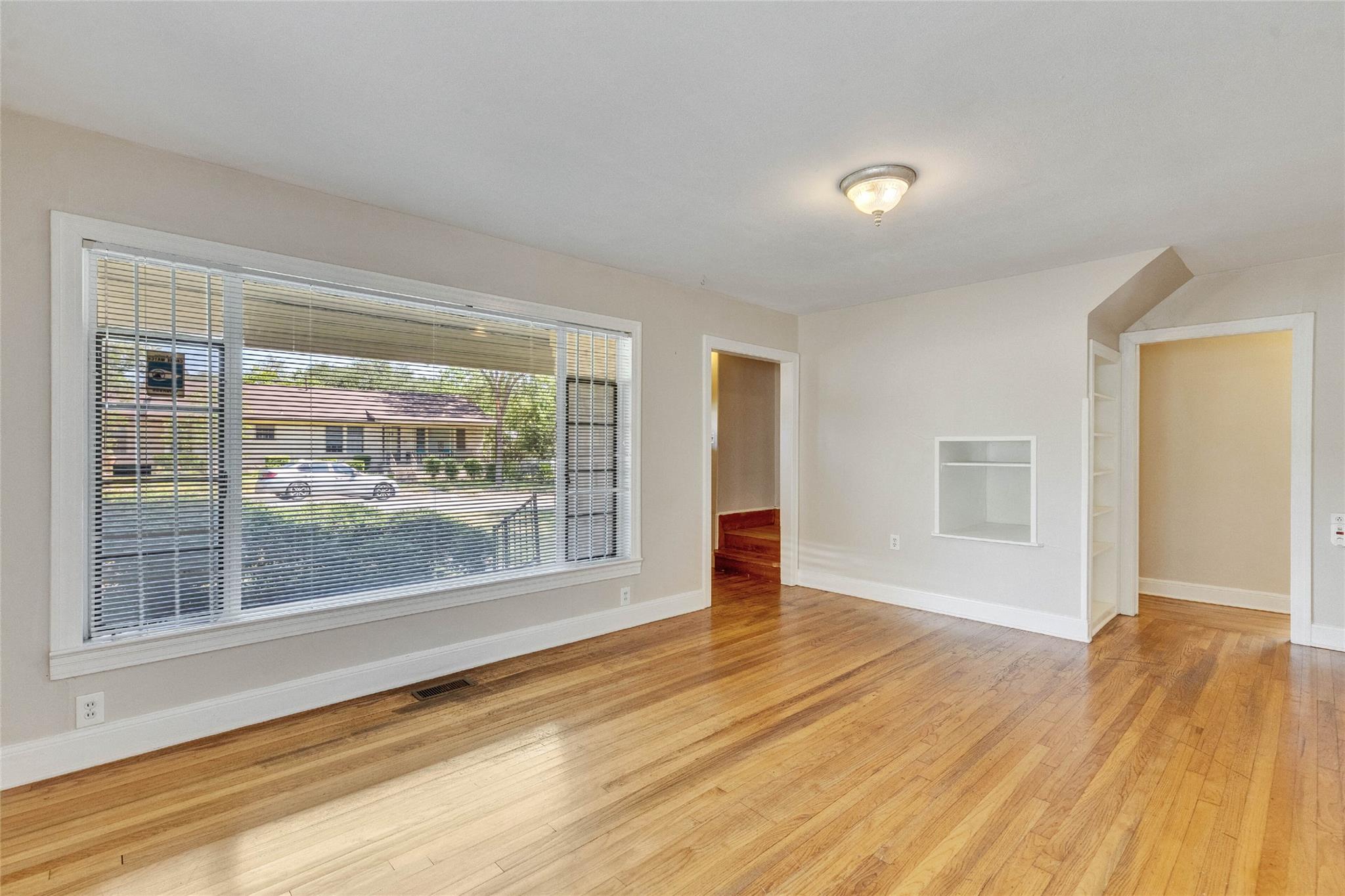 3810 Brookview Rd Property Photo 6