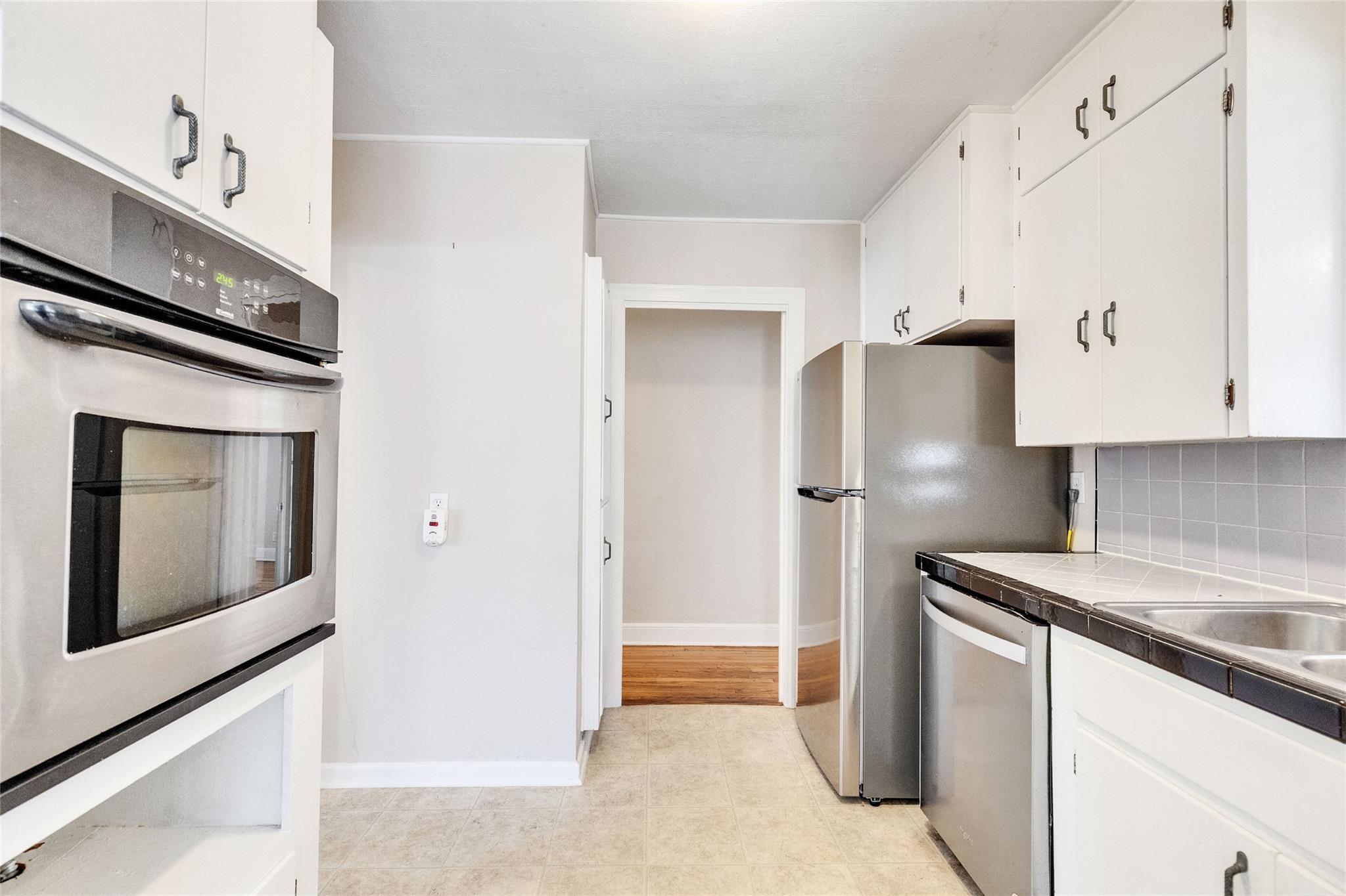 3810 Brookview Rd Property Photo 9