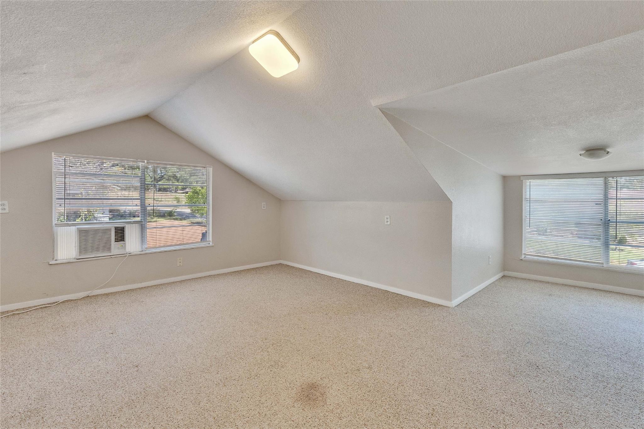 3810 Brookview Rd Property Photo 20