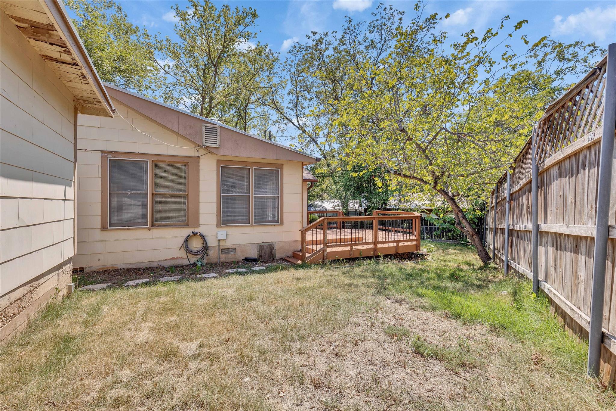 3810 Brookview Rd Property Photo 26