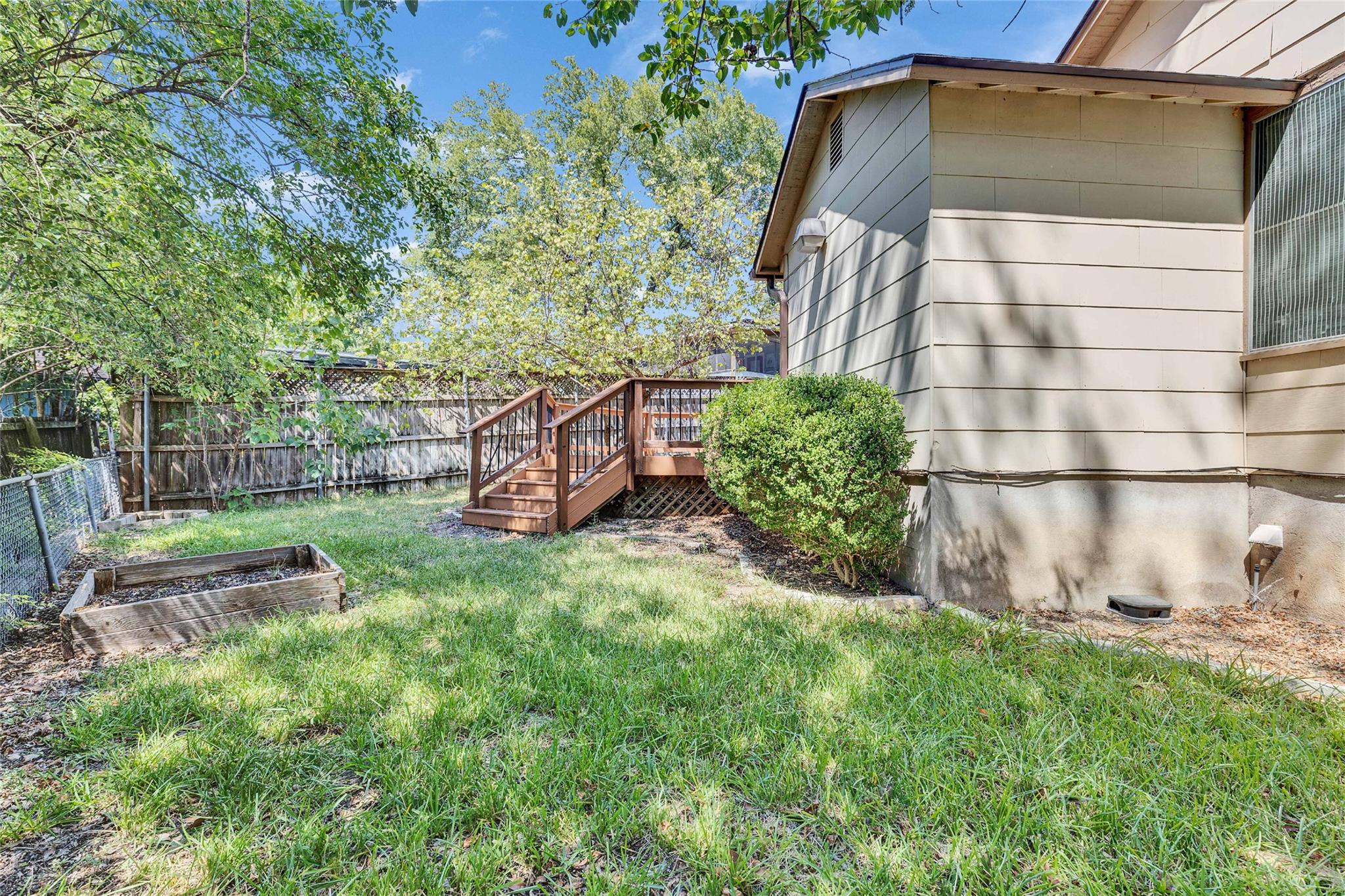 3810 Brookview Rd Property Photo 27