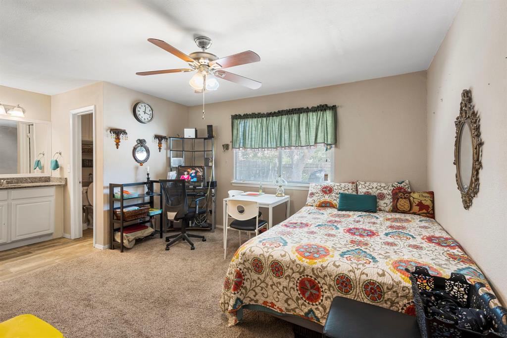 1408 Wroxton Way Property Photo 13