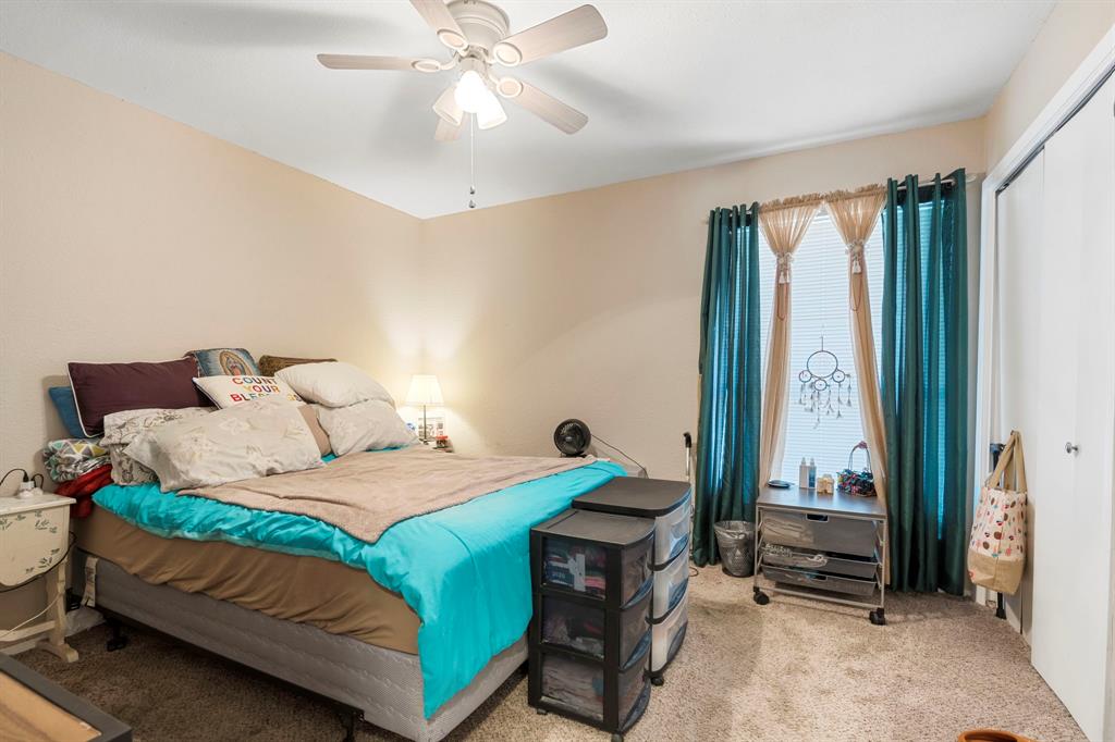 1408 Wroxton Way Property Photo 17