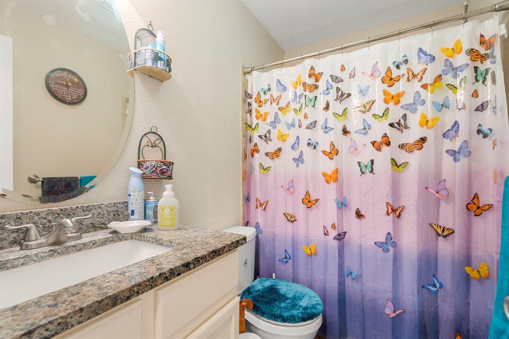 1408 Wroxton Way Property Photo 18