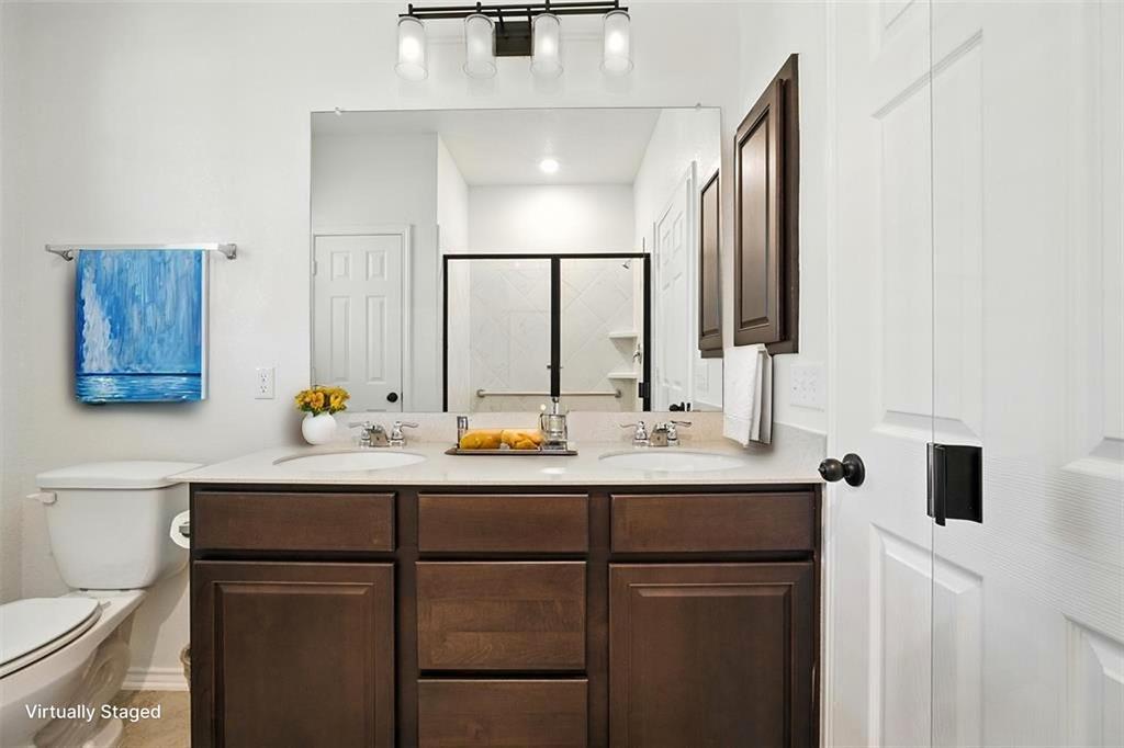 512 Lady Swiss Ln Property Photo 7