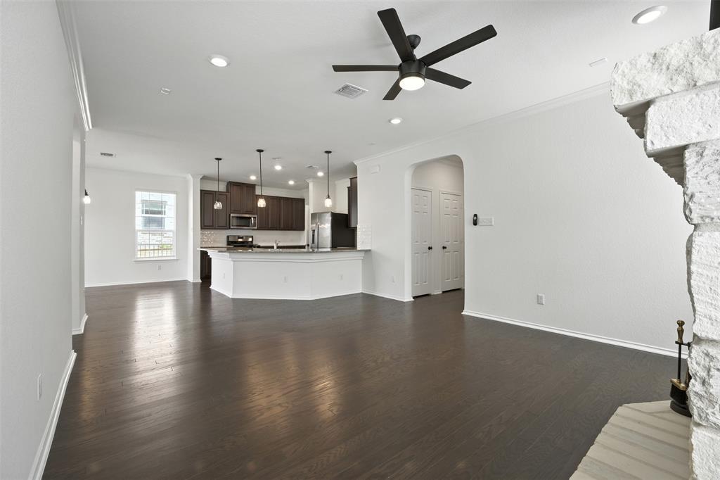 512 Lady Swiss Ln Property Photo 15