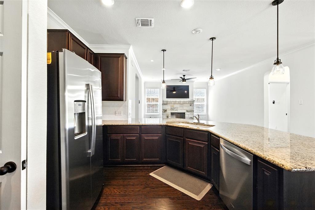 512 Lady Swiss Ln Property Photo 17