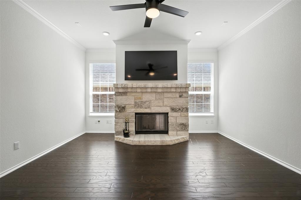 512 Lady Swiss Ln Property Photo 23
