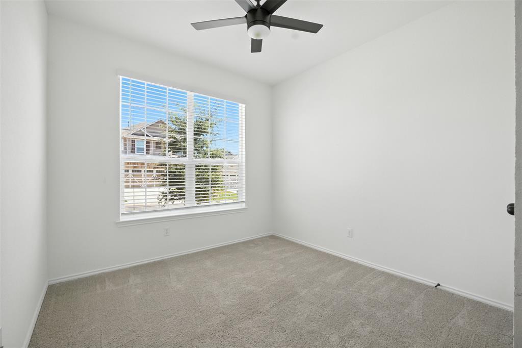 512 Lady Swiss Ln Property Photo 35