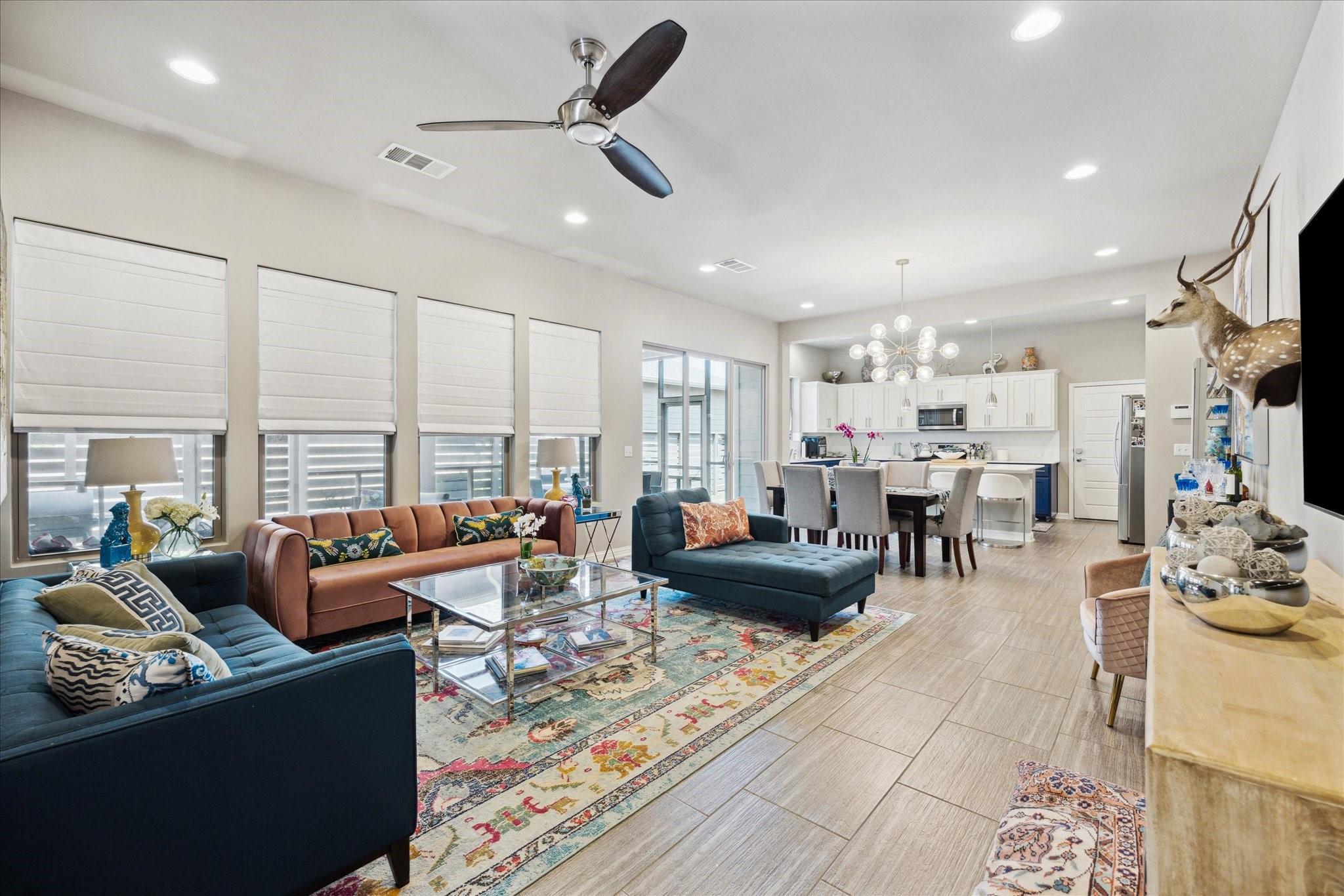 1503 Lawrence St Property Photo 3