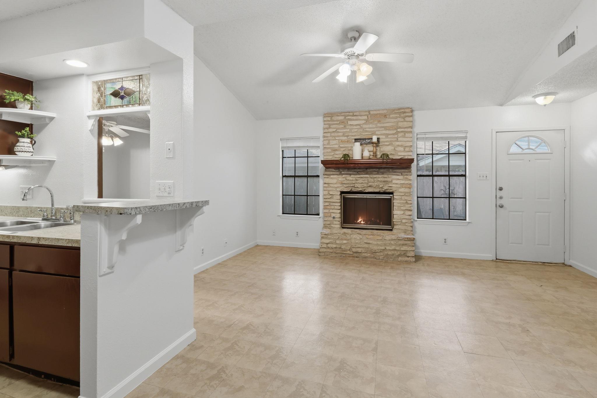 12416 Deer Falls Dr #b Property Photo 8