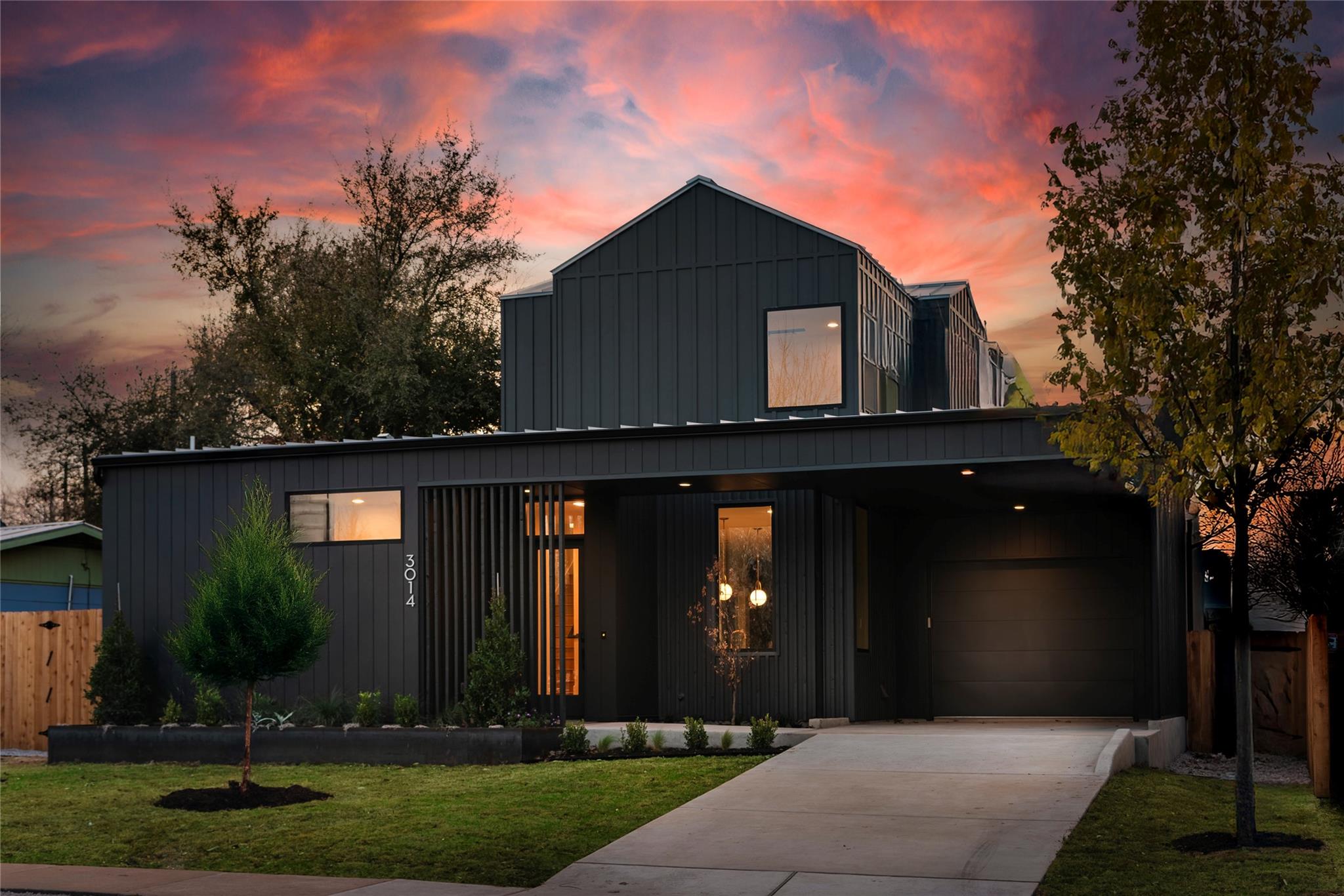 3014 Fontana Dr Property Photo