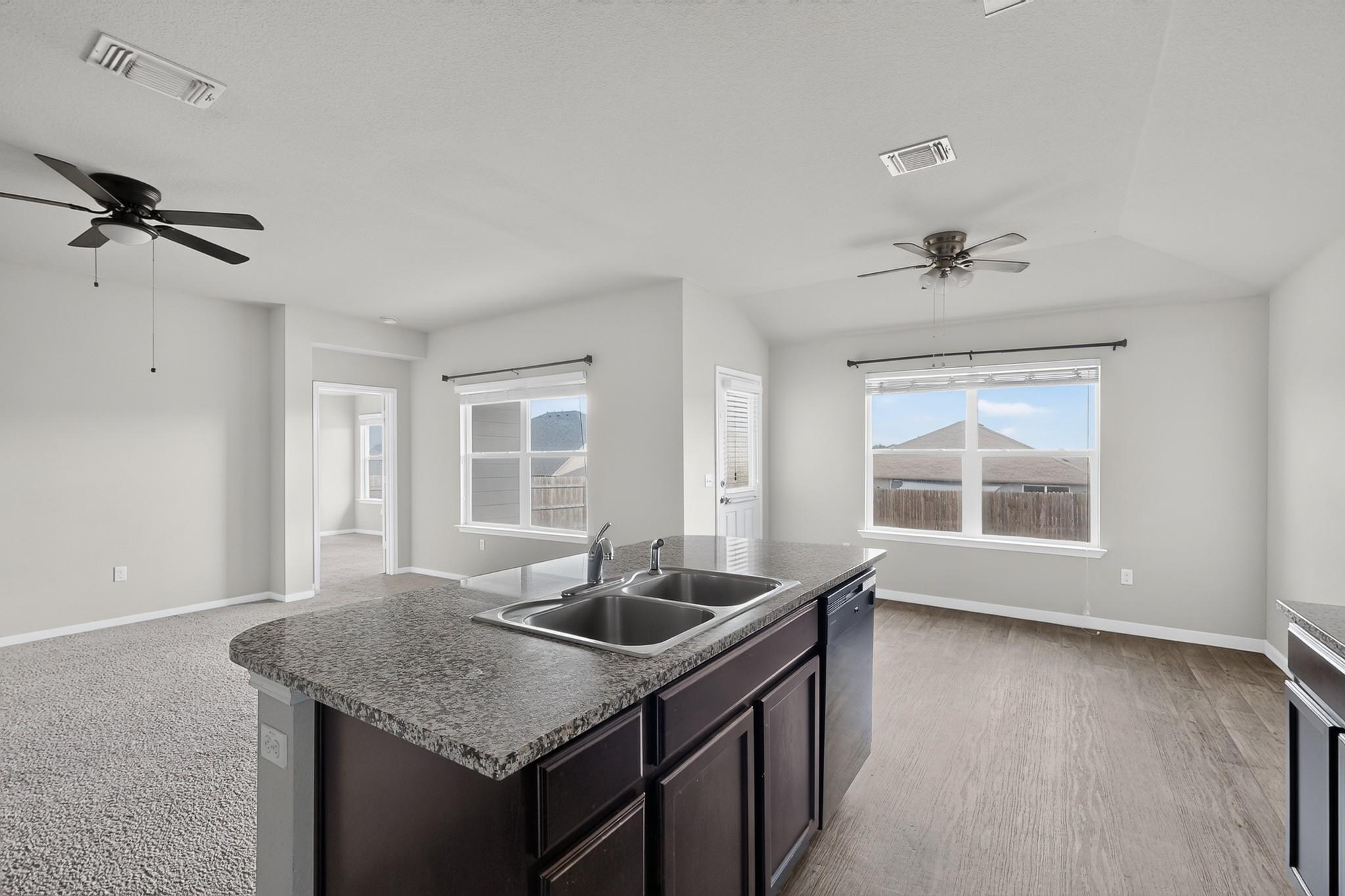402 Pentire Way Property Photo 11