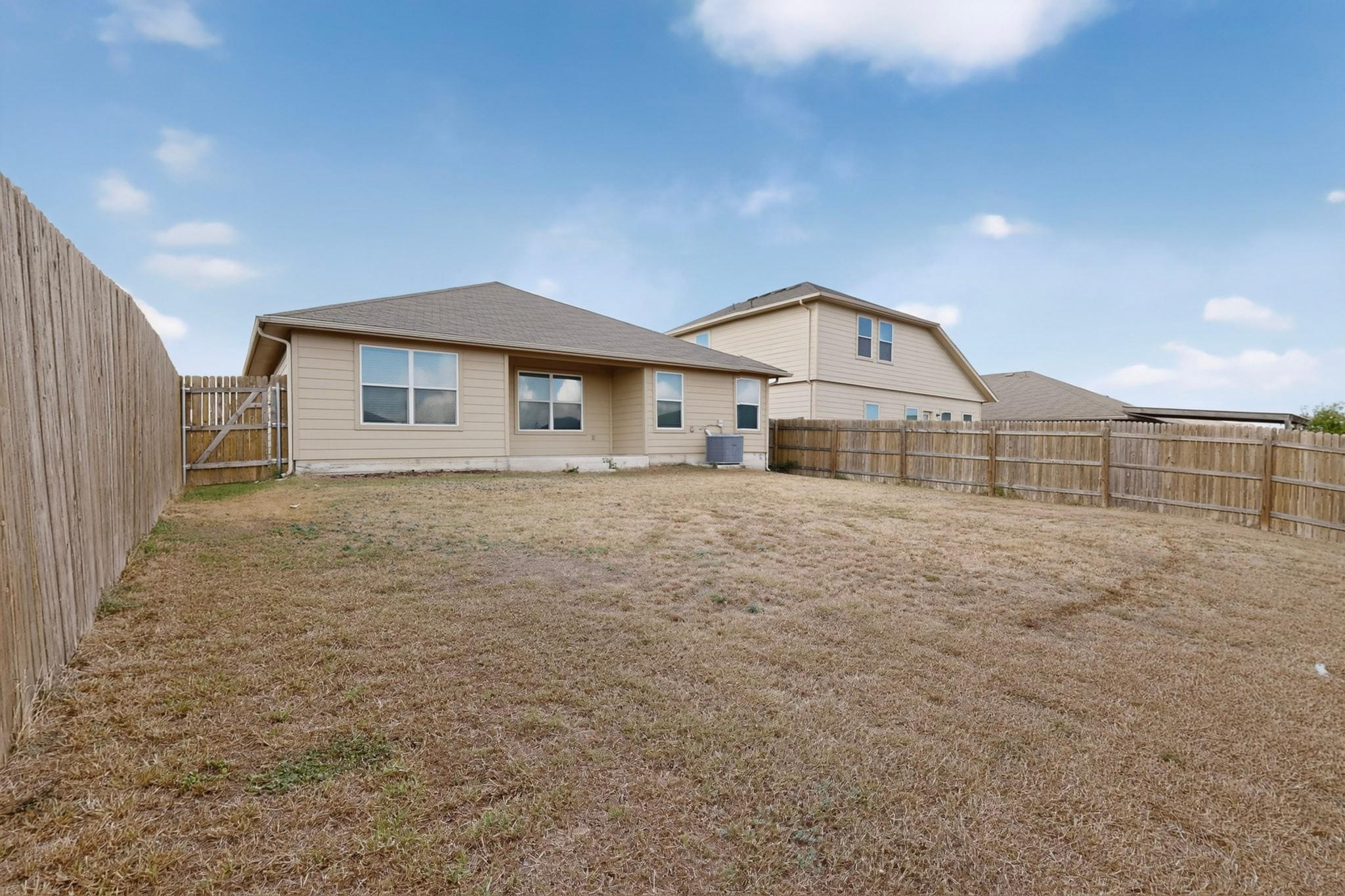 402 Pentire Way Property Photo 36