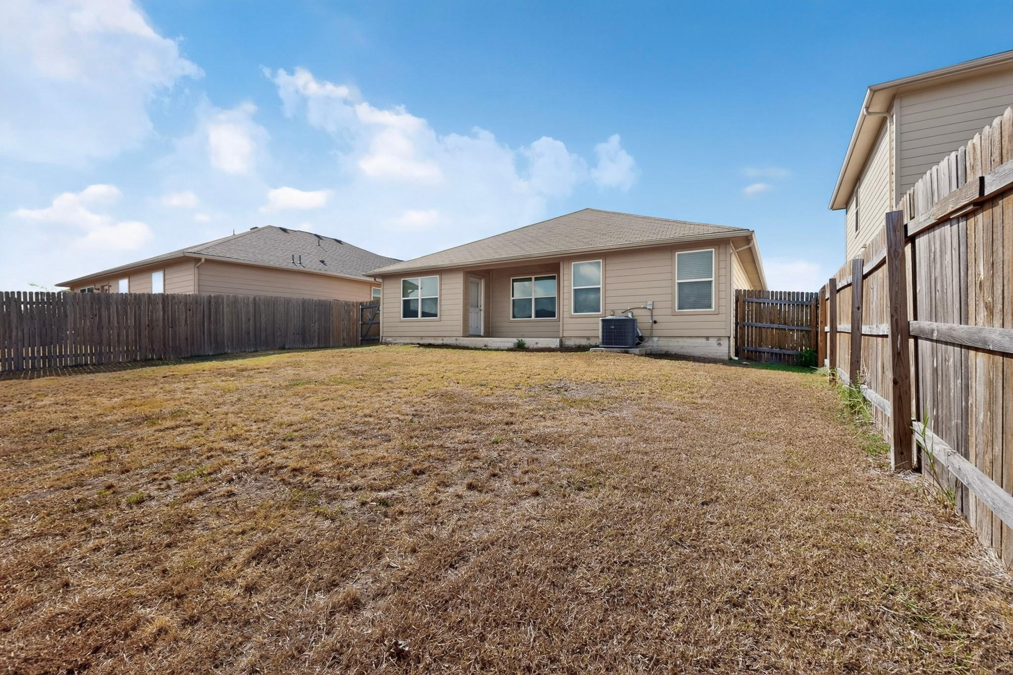 402 Pentire Way Property Photo 37