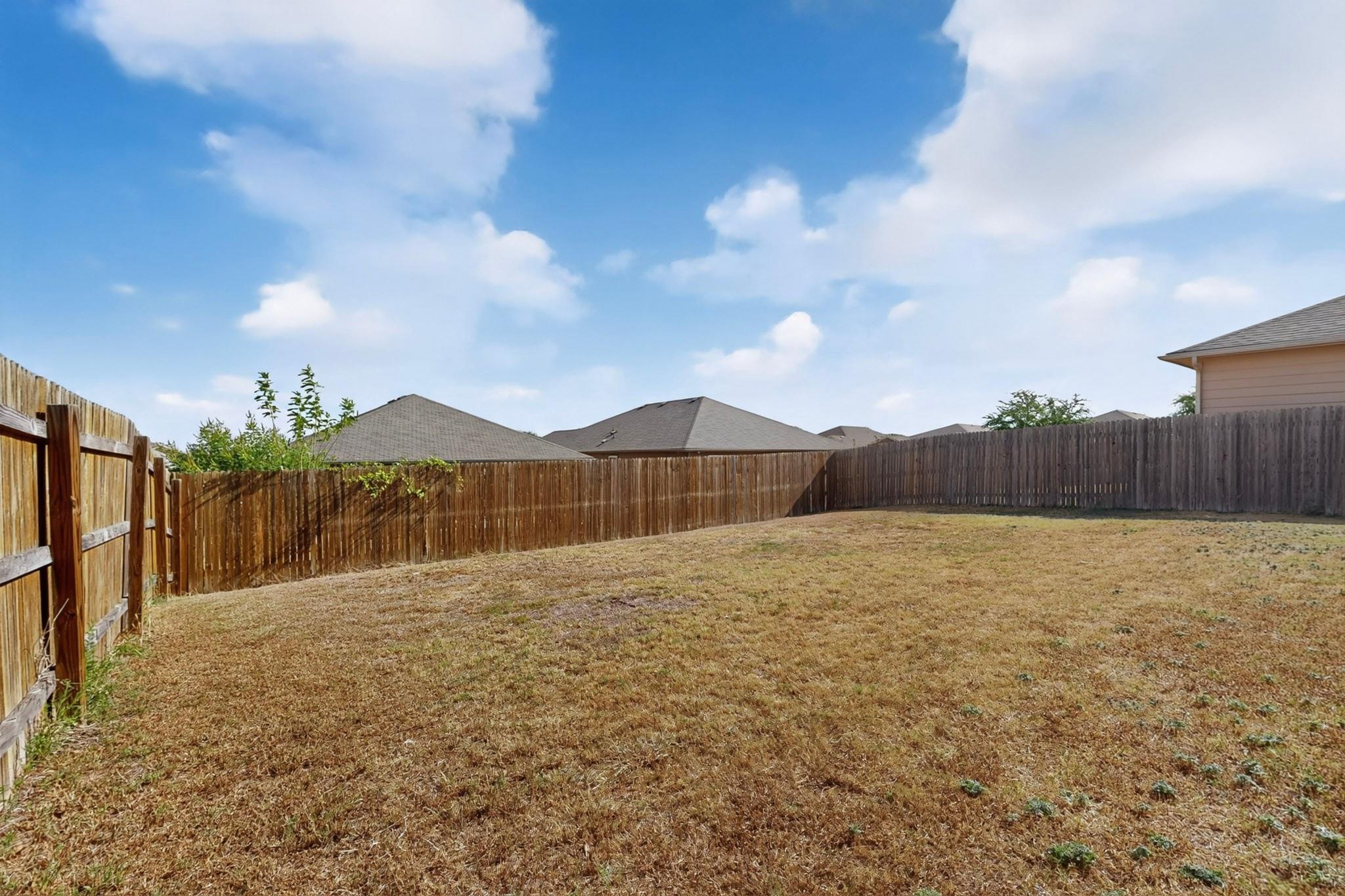 402 Pentire Way Property Photo 39