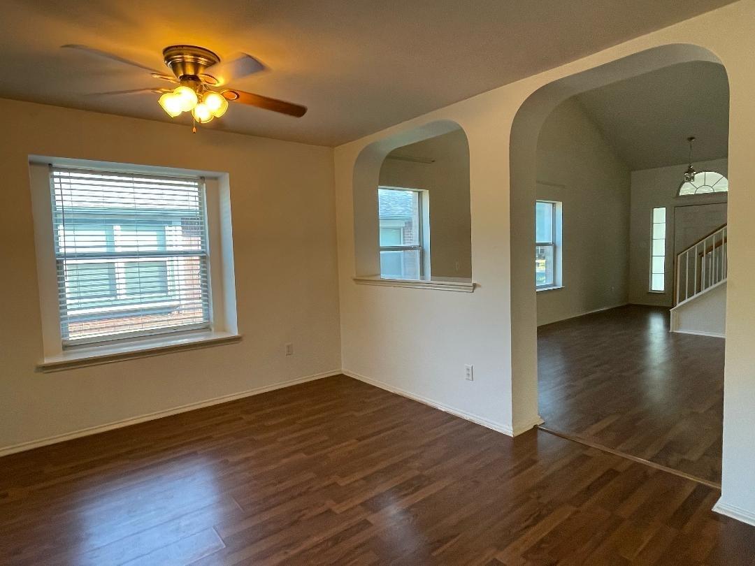 2505 Winslow Dr Property Photo 4