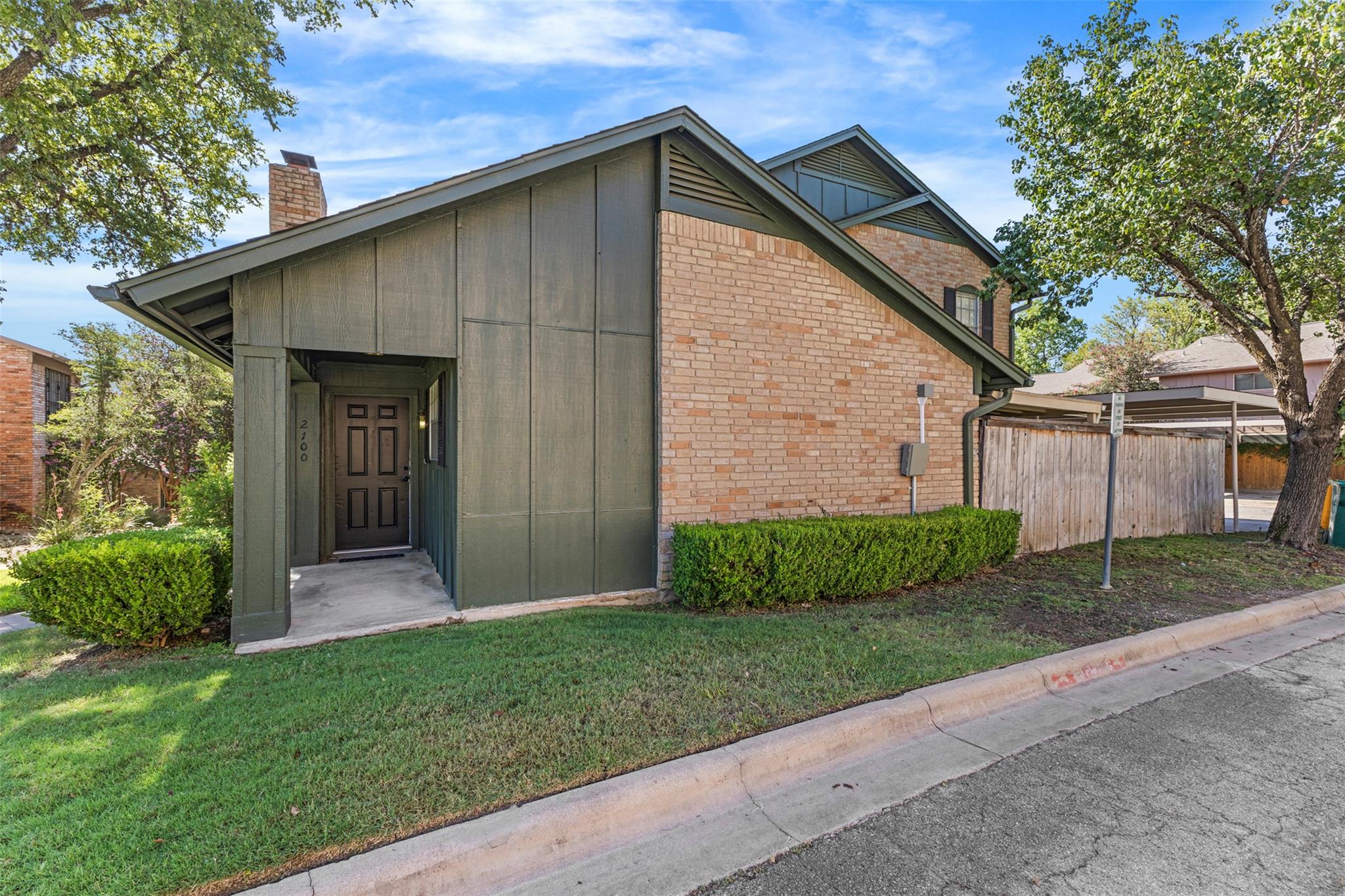 2100 Kippling Dr #128 Property Photo 2