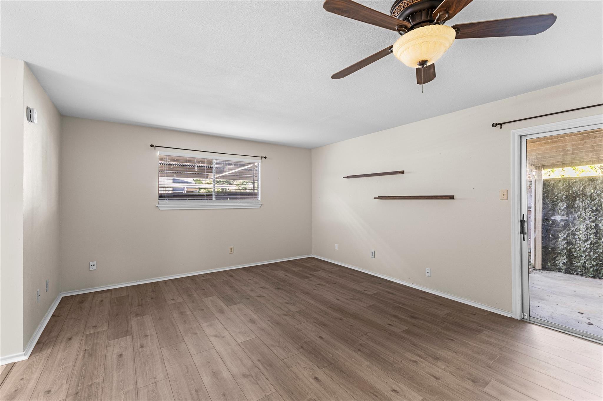 2100 Kippling Dr #128 Property Photo 11
