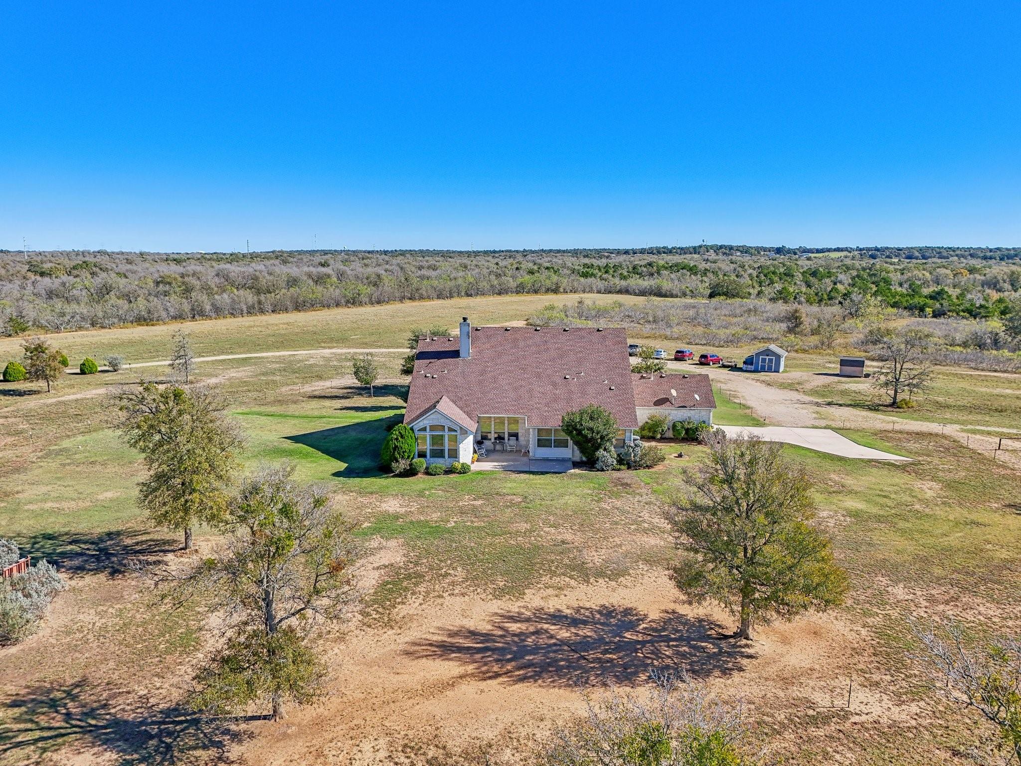 1525 Fm 1704 Property Photo 3