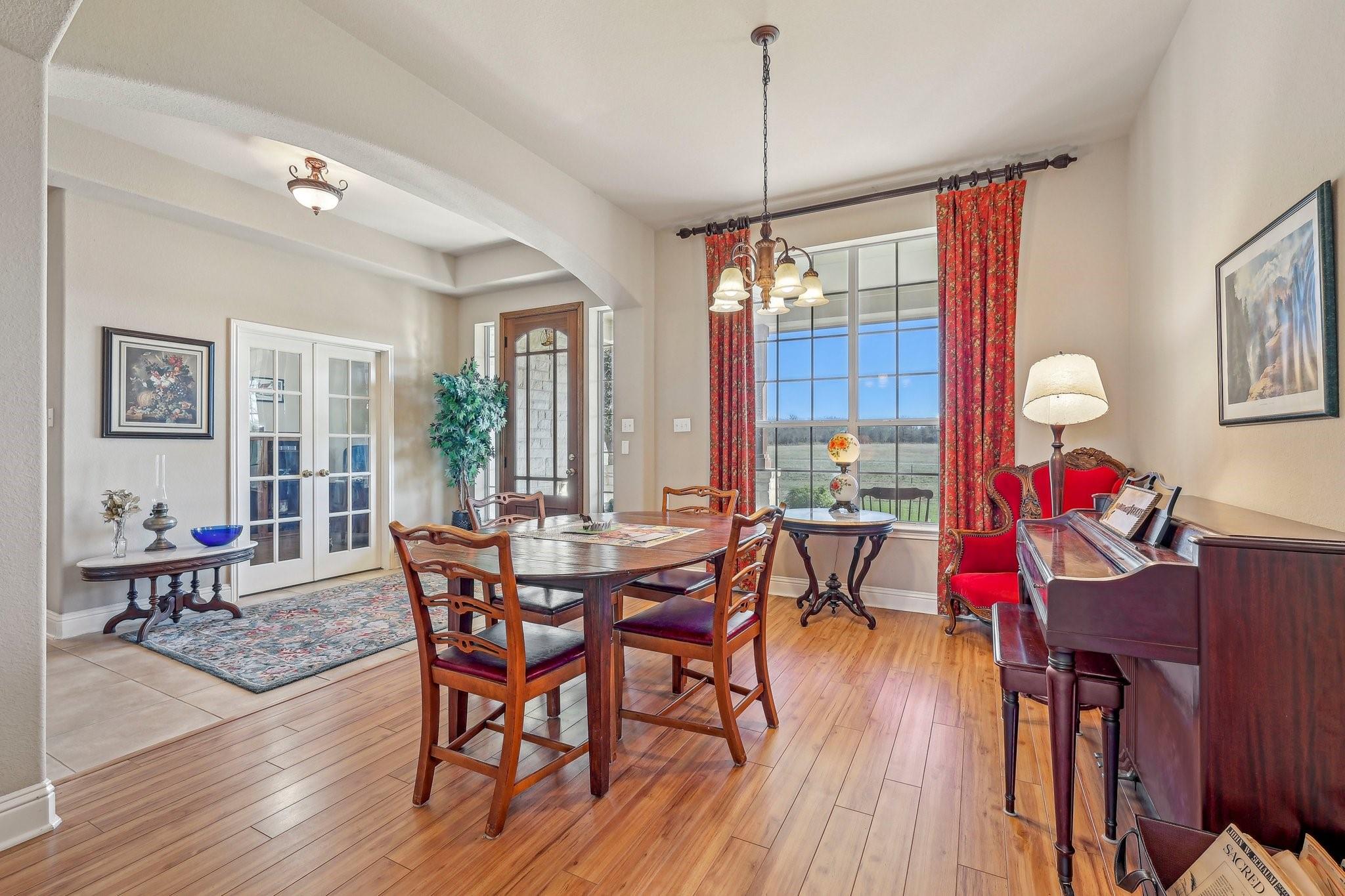 1525 Fm 1704 Property Photo 7