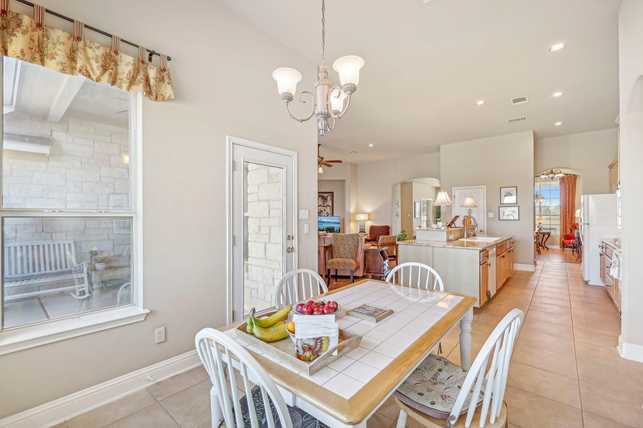 1525 Fm 1704 Property Photo 15