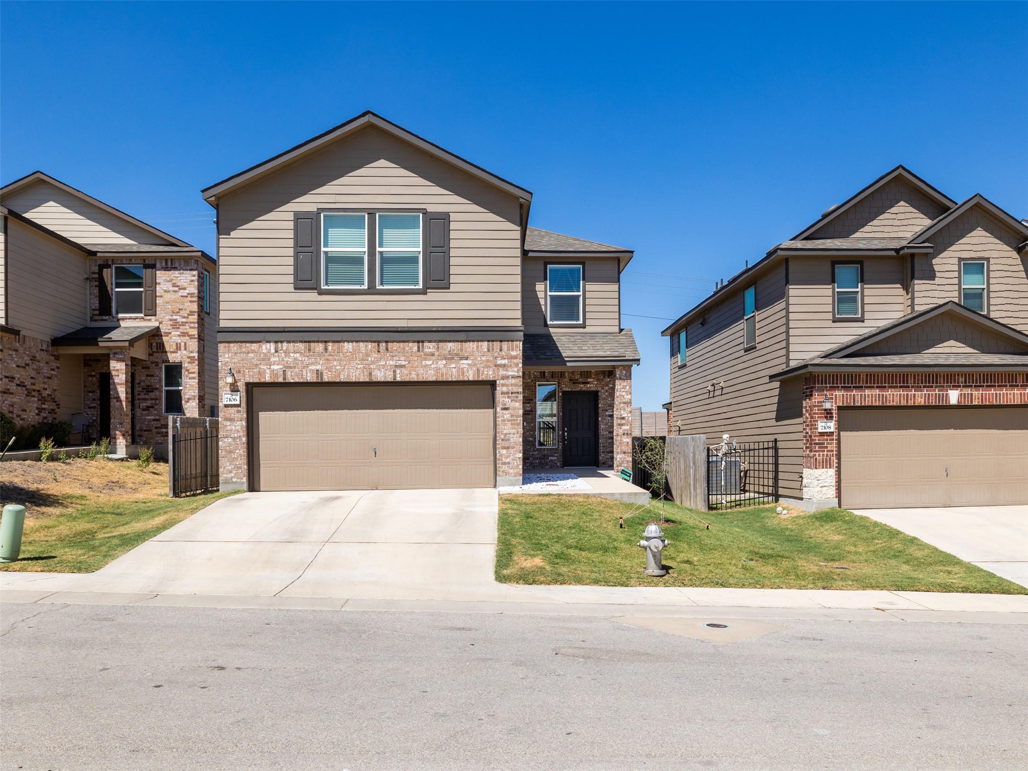 7106 Summer Tanager Dr #18 Property Photo 3