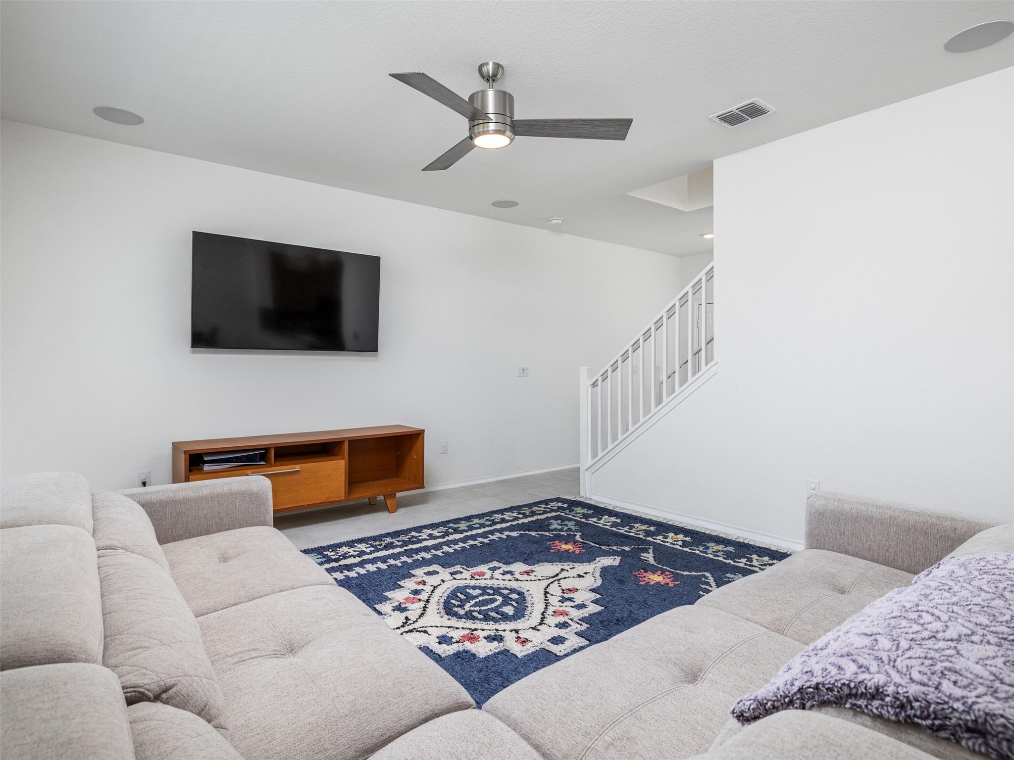7106 Summer Tanager Dr #18 Property Photo 5