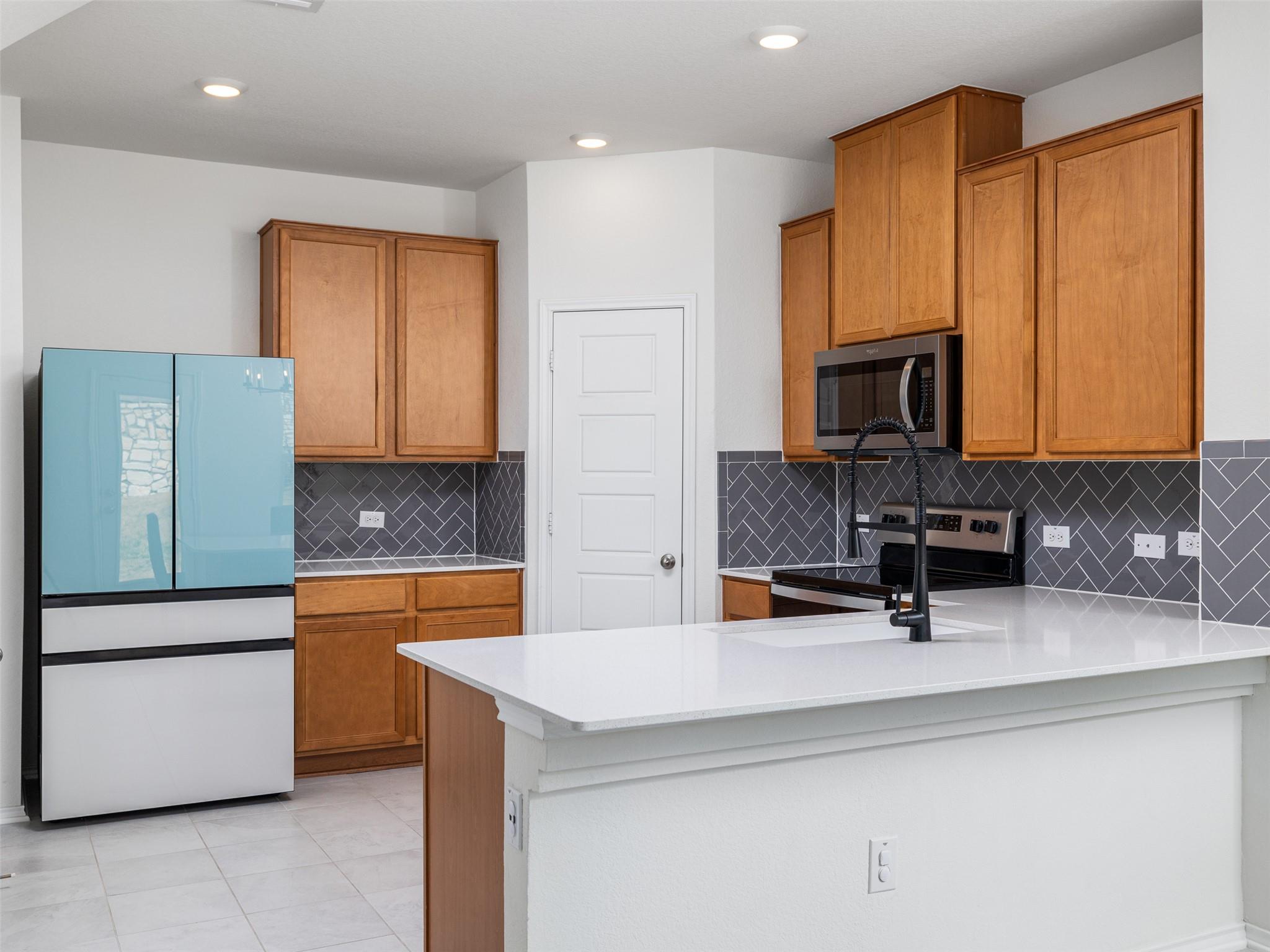7106 Summer Tanager Dr #18 Property Photo 10