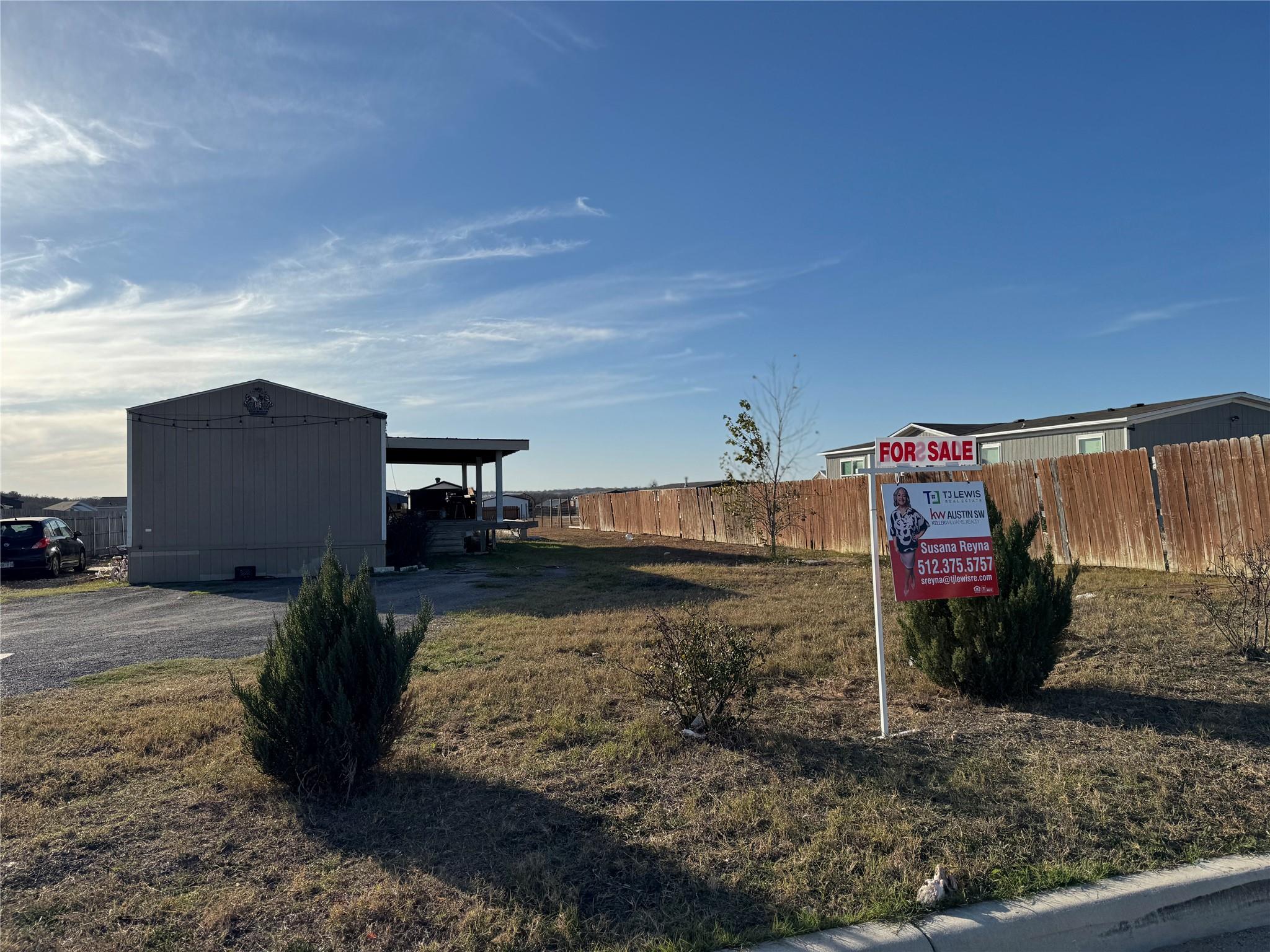 815 Rustler Pass Property Photo 1