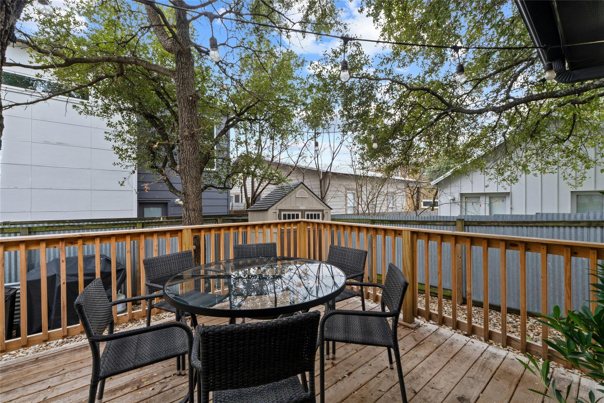 1304 Alamo St Property Photo 24
