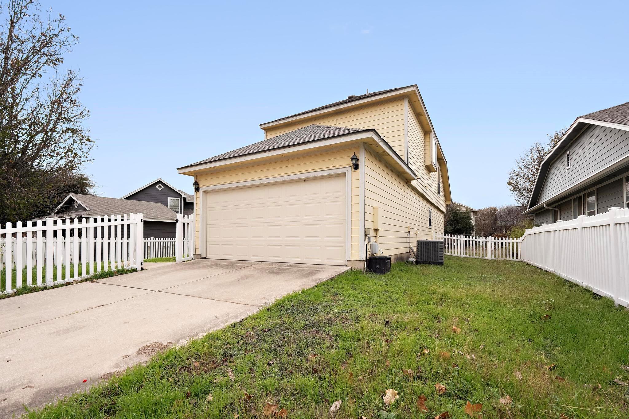 570 Hogan None Property Photo 27