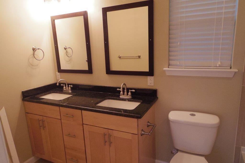 3504 Speedway A & B Property Photo 28