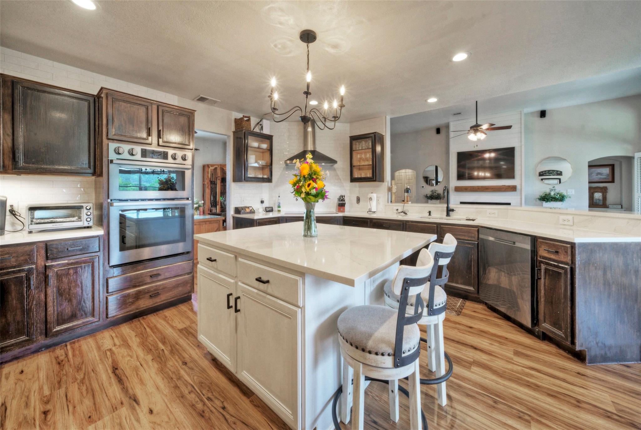 511 Chaneys Xing Property Photo 11